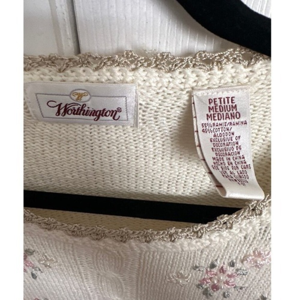 Vintage Worthington Floral Embroidered Sweater‎ Petite Medium Cable Cottagecore - Picture 4 of 7
